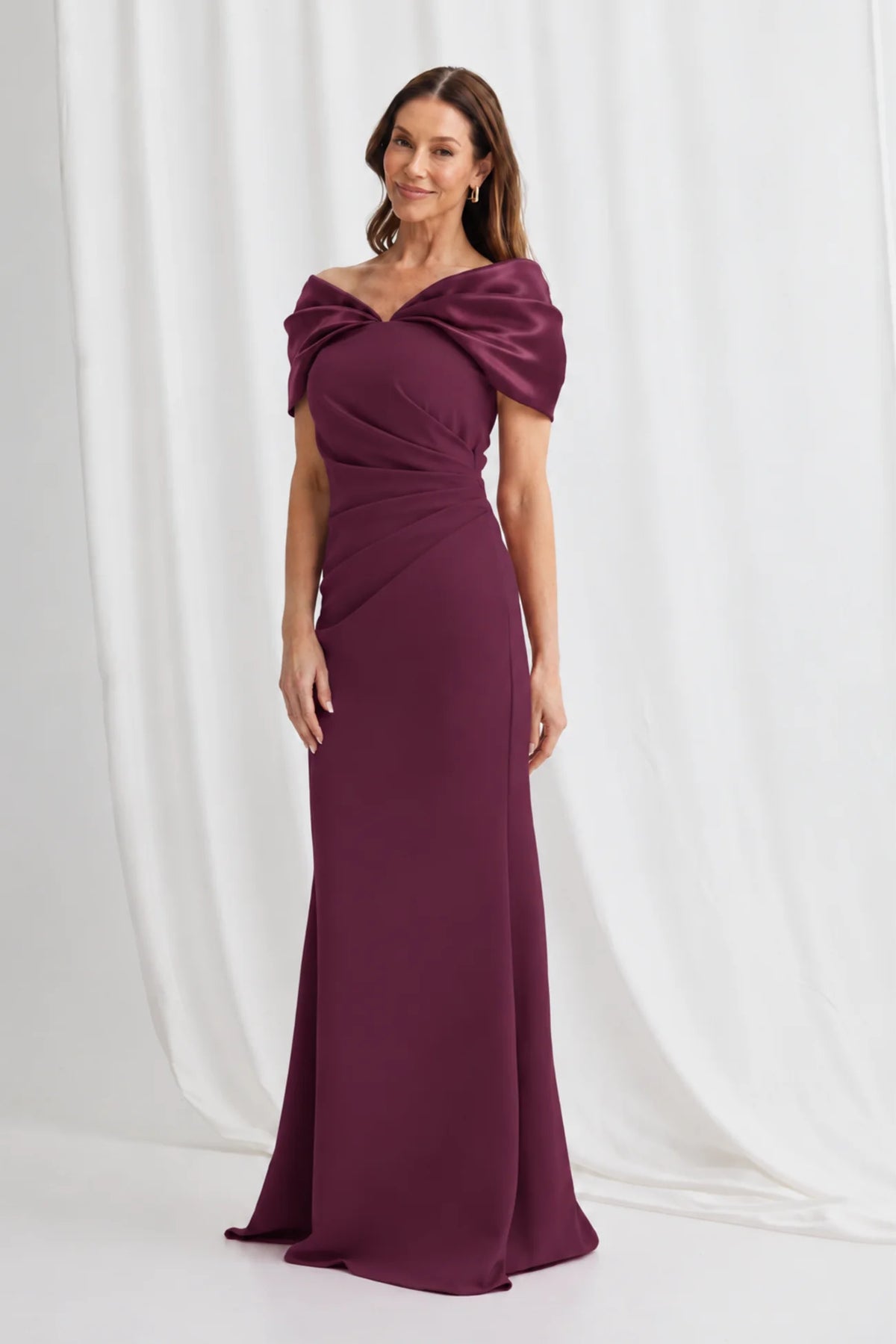 Trellis Lane KRYSTEN Off The Shoulder Dress in Plum