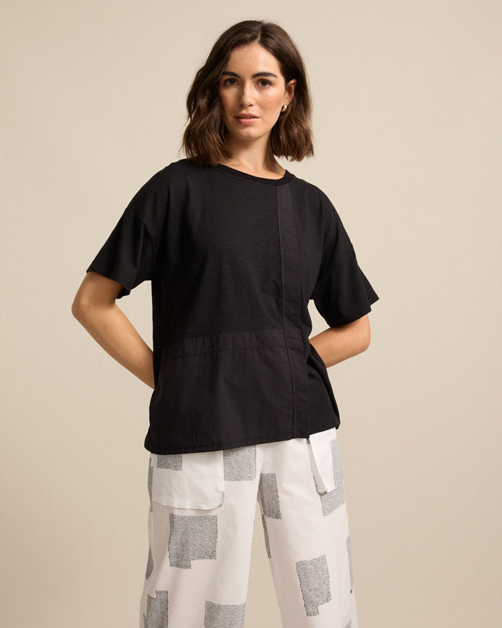 Marco Polo Spliced Tee in Black