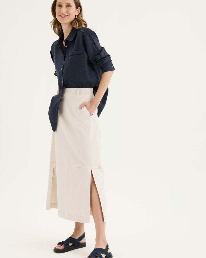 Yarra Trail Tirari Shirt in Navy