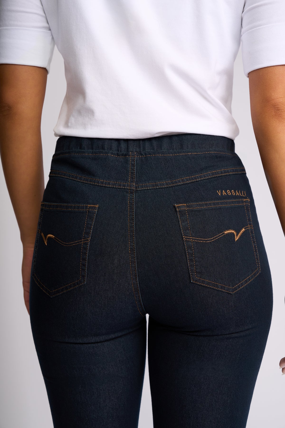Vassalli HARBOUR 7/8 Pant in Indigo Denim 271CS