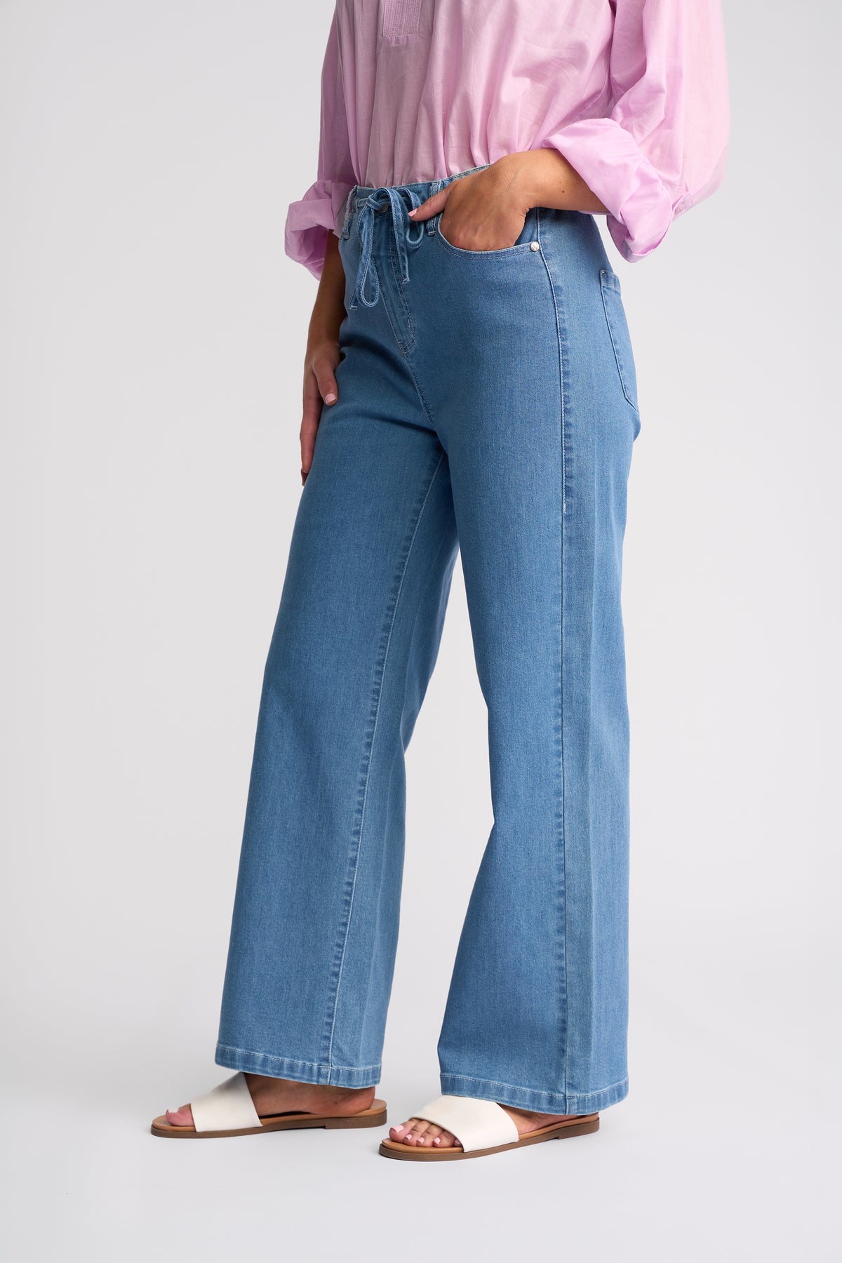 Vassalli YARRA Jean in Mid Denim
