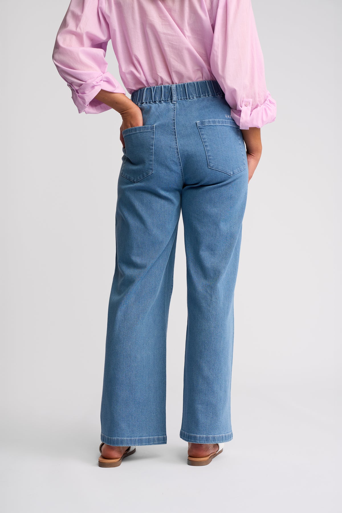 Vassalli YARRA Jean in Mid Denim