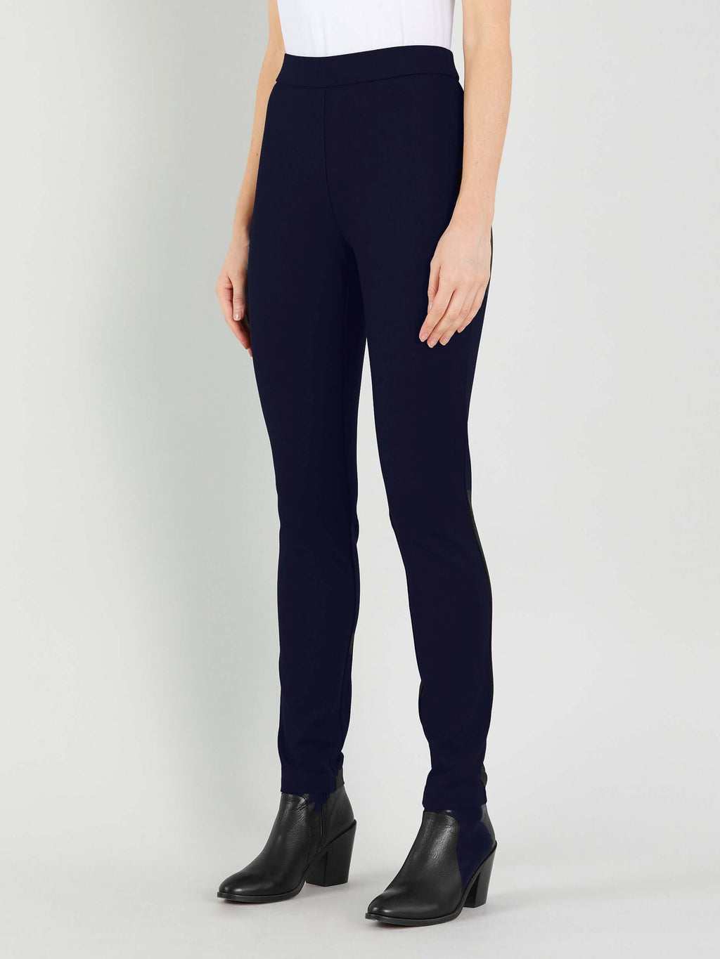 Marco Polo Ponte Legging in Navy Marco Poloblack pant, legging, marco polo, Navy, navy legging, pant, pull on, pull on pant, yarra trail