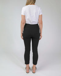 Jump Textured Bengaline 7/8 Pant in Black