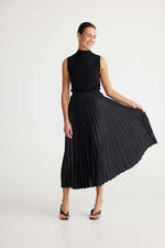 Brave + True Alias Pleated Skirt in Black BT6876-1