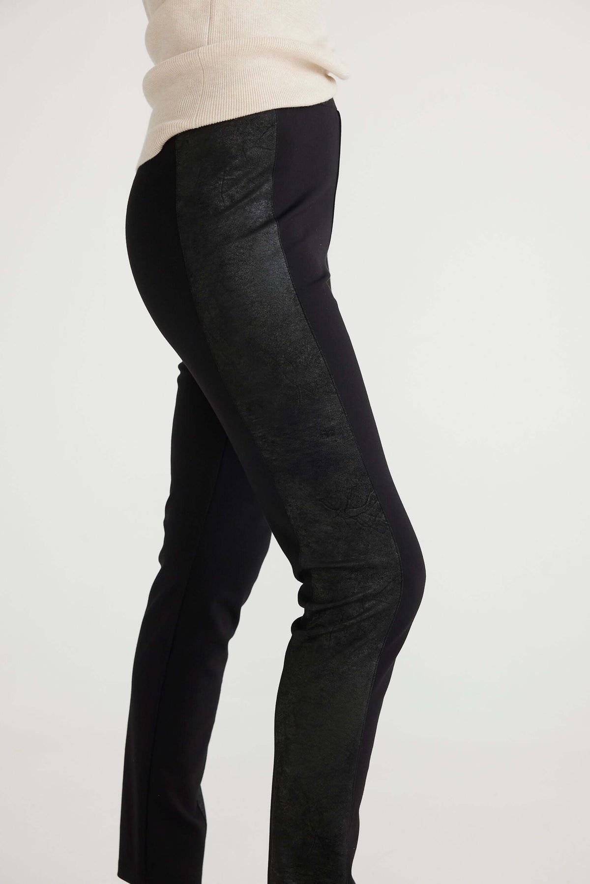 Brave + True Halle Pant in Black