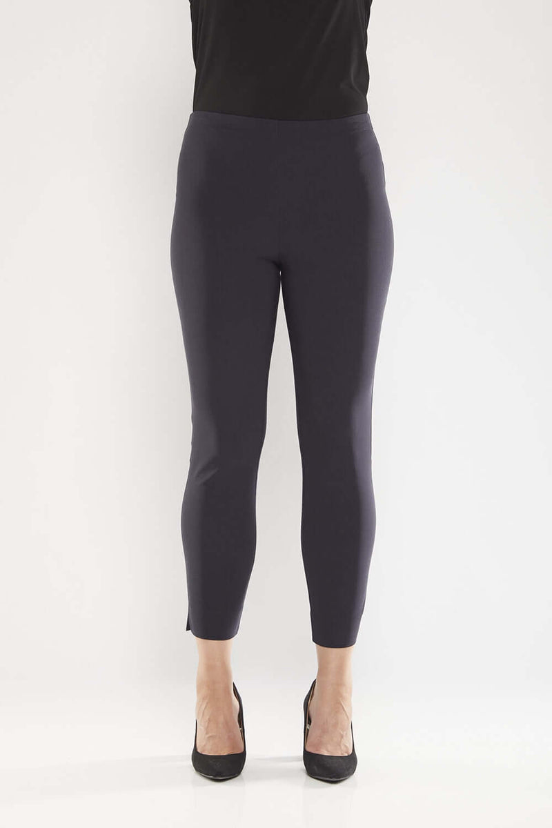 Philosophy EVERYDAY 7/8 Pant in Black PhilosophyNavy, pant, Philos S21, Philosophy, philosophy essential, stretch fabric