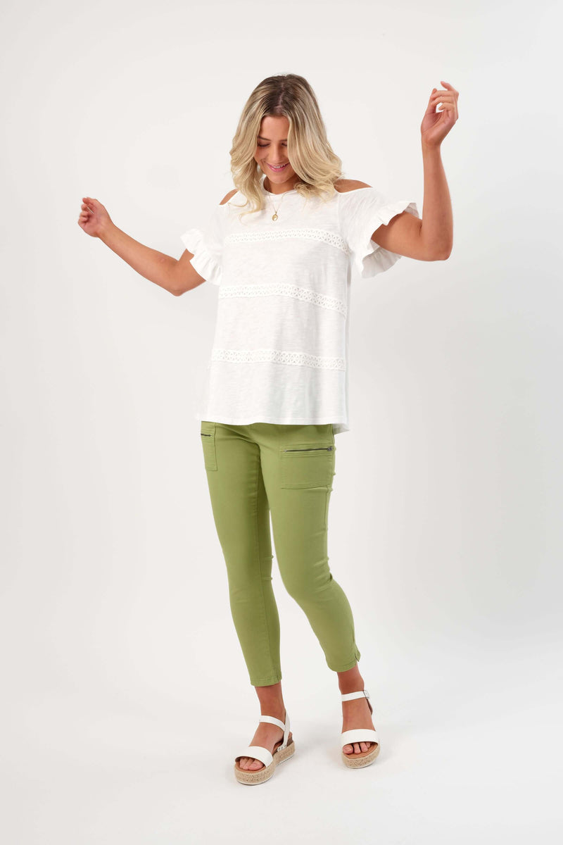 Knewe Spin Tee in Chalk 3040